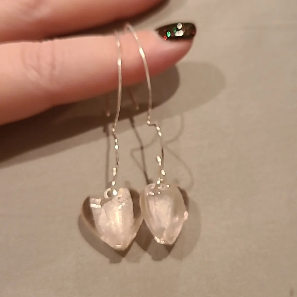 Light pink heart sterling silver drop earrings - Picture 5 of 8